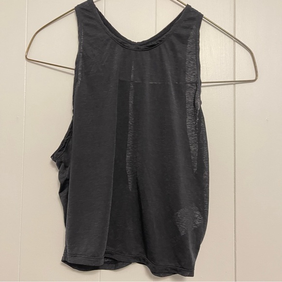 Nike muscle tank open back - Picture 1 of 3